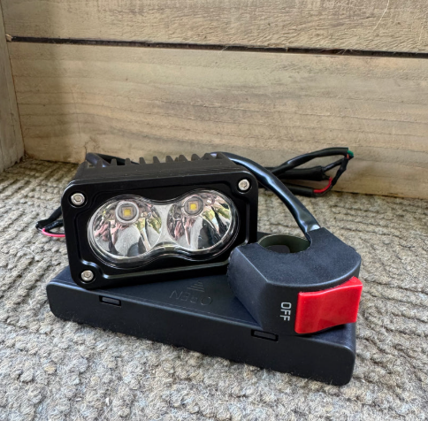Battery Powered Baja Light With Switch (Factory Grade)
